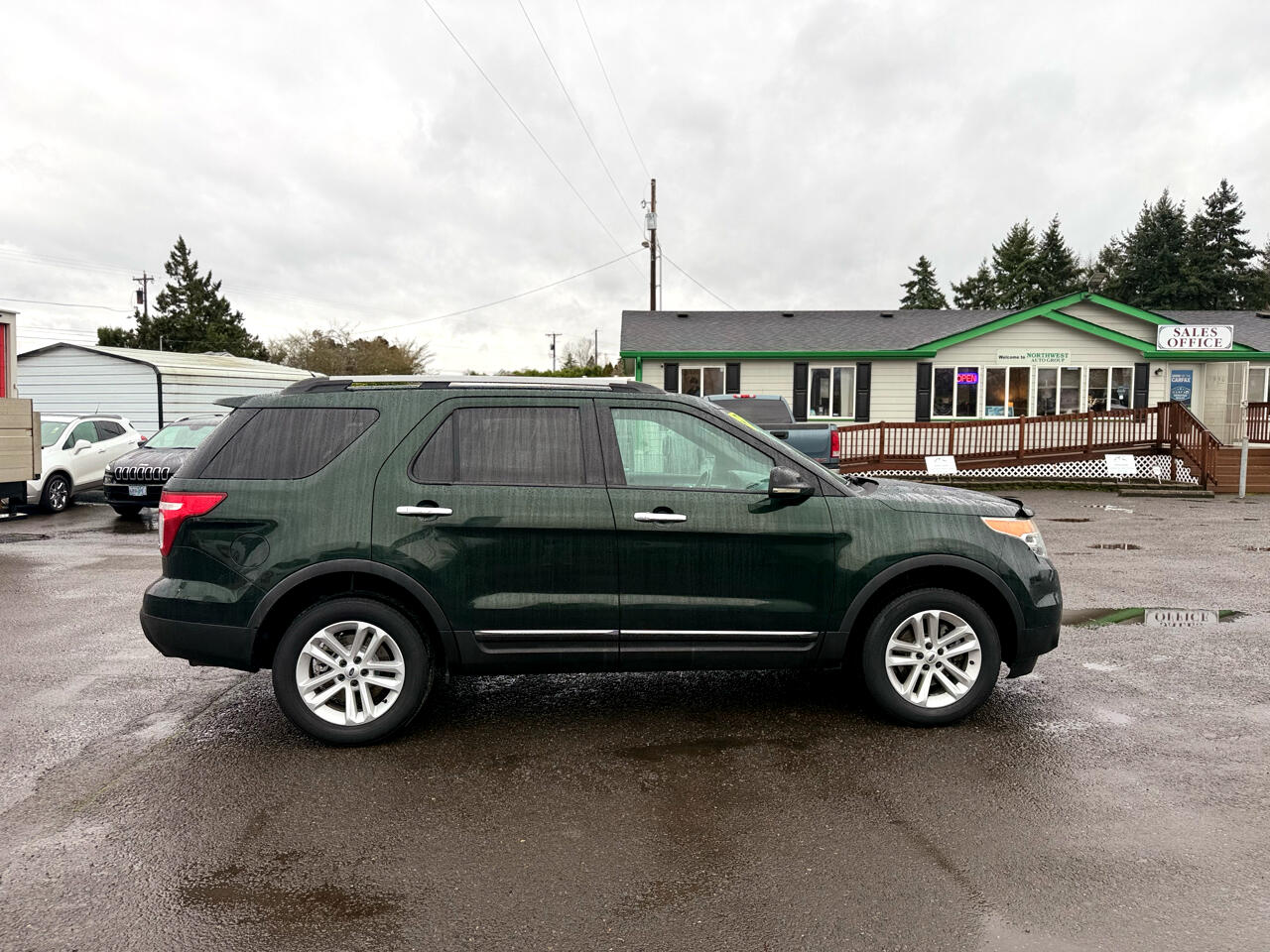 Ford Explorer 4WD 4dr XLT 2013