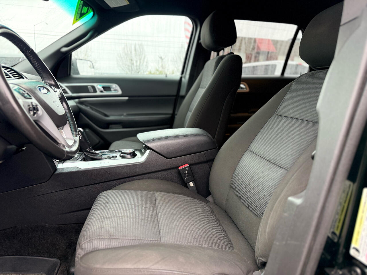 Ford Explorer 4WD 4dr XLT 2013