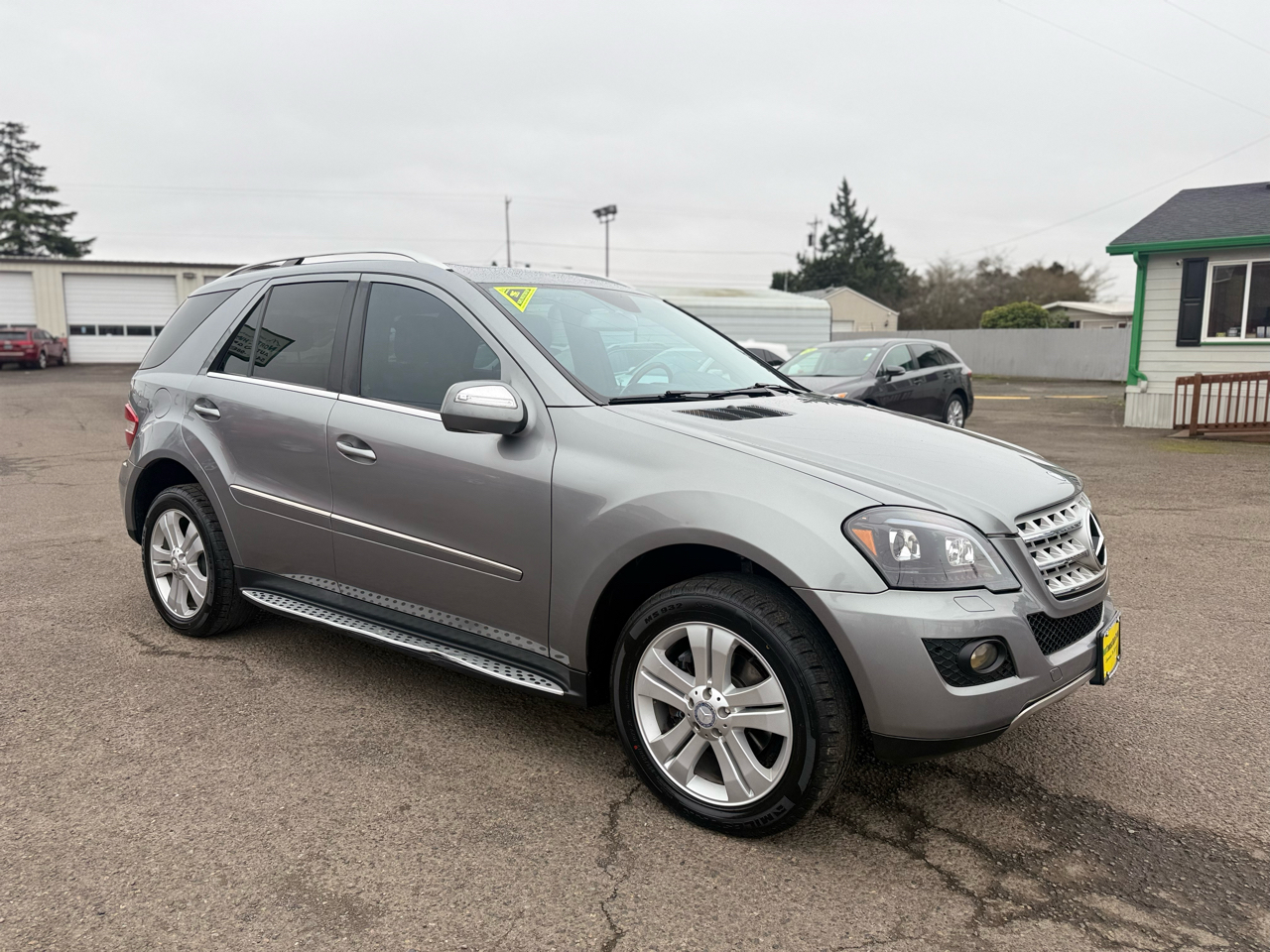 Mercedes-Benz M-Class 4MATIC 4dr ML 350 2010