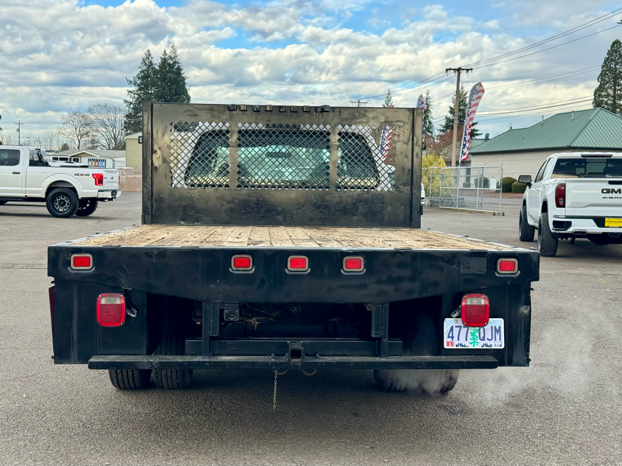 Ford Super Duty F-350 DRW Crew Cab 176" WB 60" CA Lariat 2006