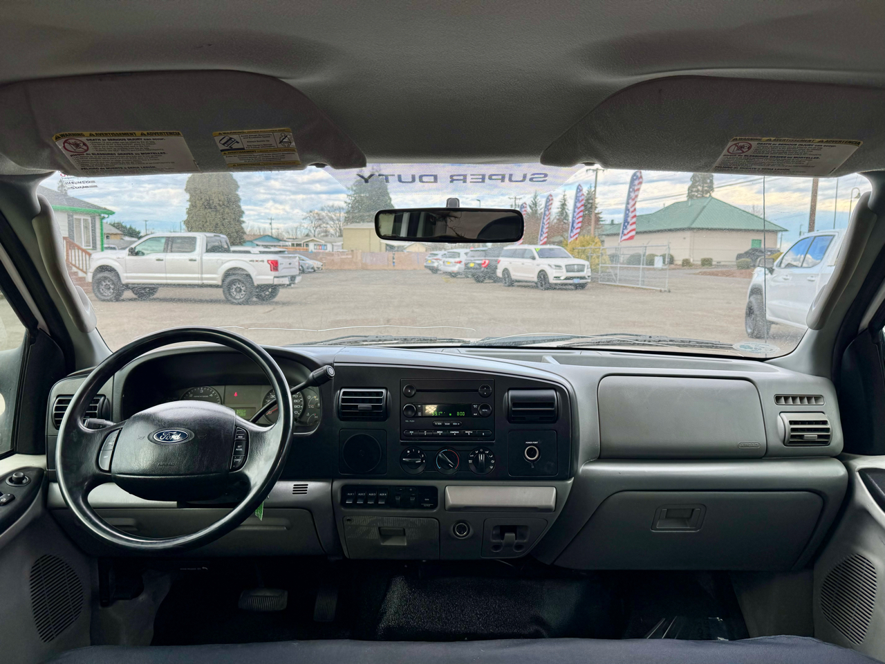 Ford Super Duty F-350 DRW Crew Cab 176" WB 60" CA Lariat 2006