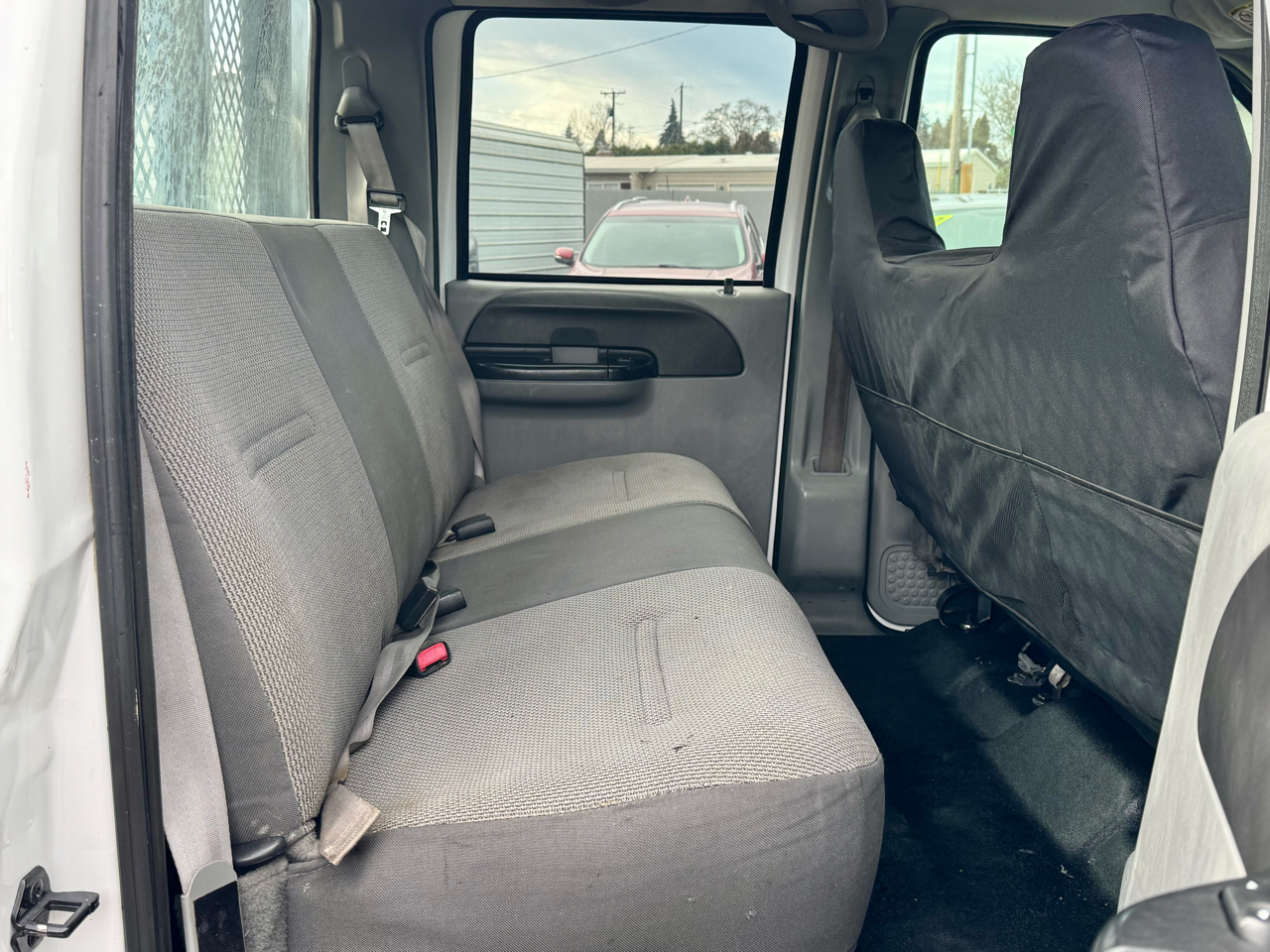 Ford Super Duty F-350 DRW Crew Cab 176" WB 60" CA Lariat 2006