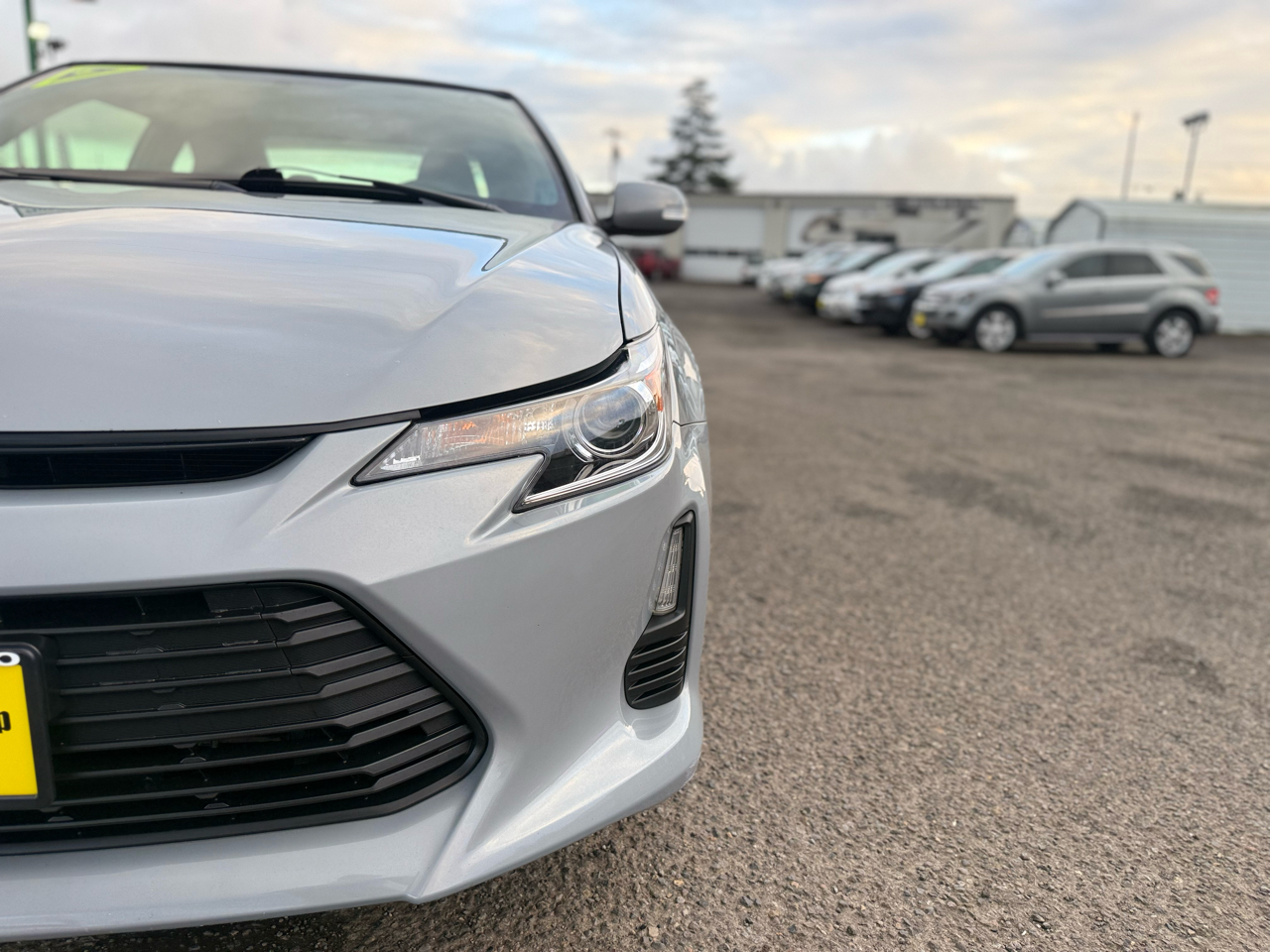 Scion tC 2dr HB Auto (Natl) 2015