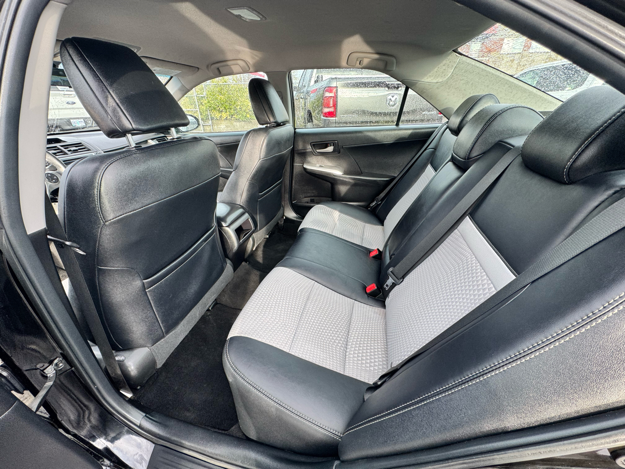 Toyota Camry 2014.5 4dr Sdn I4 Auto SE Sport (Natl) 2014