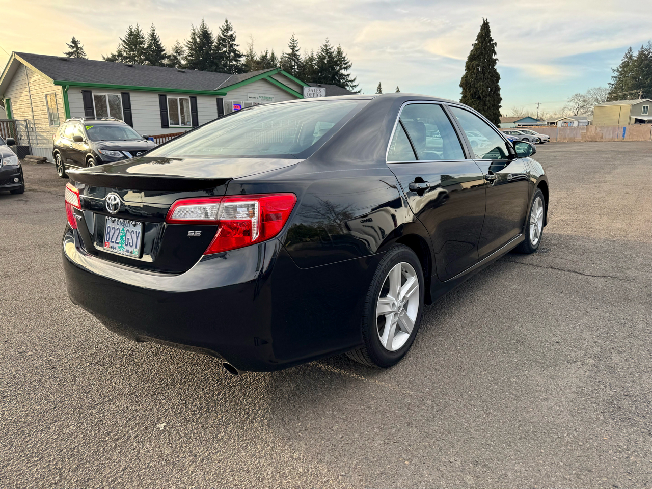 Toyota Camry 2014.5 4dr Sdn I4 Auto SE Sport (Natl) 2014