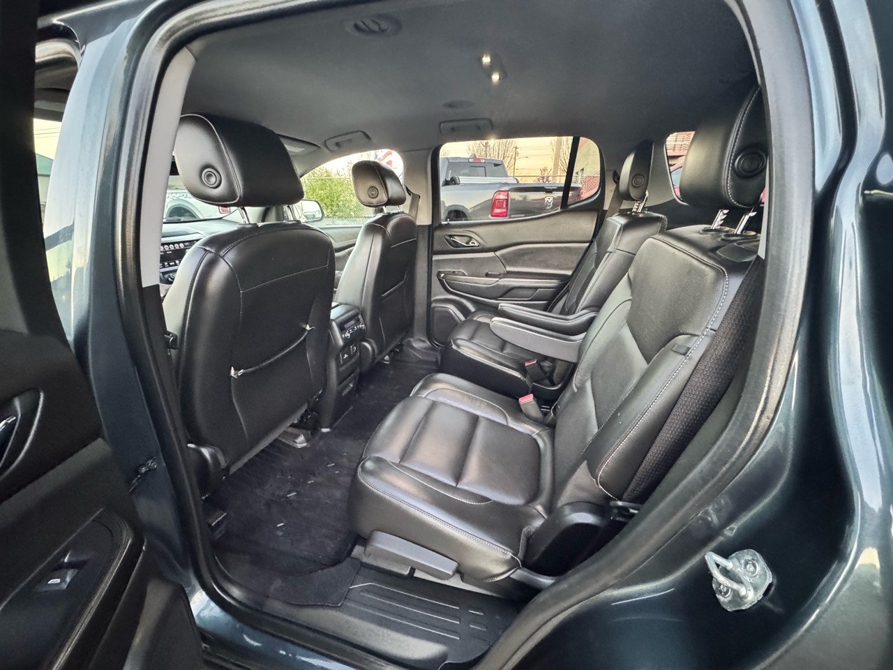 GMC Acadia AWD 4dr SLT w/SLT-1 2019