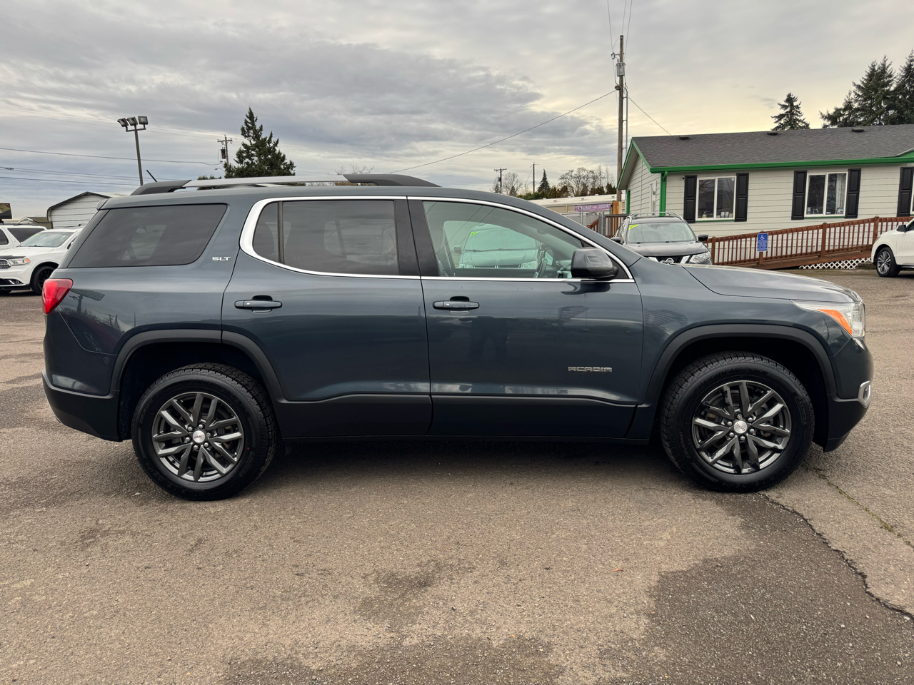 GMC Acadia AWD 4dr SLT w/SLT-1 2019