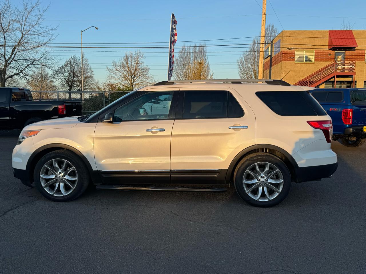 Ford Explorer FWD 4dr XLT 2013