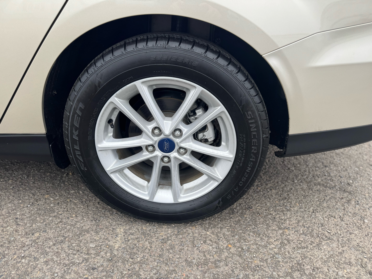 Ford Focus SE Sedan 2018