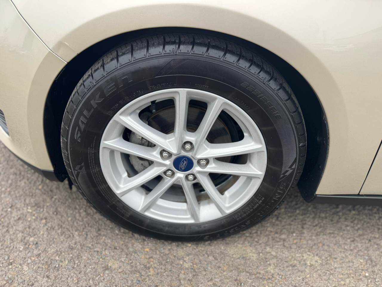 Ford Focus SE Sedan 2018