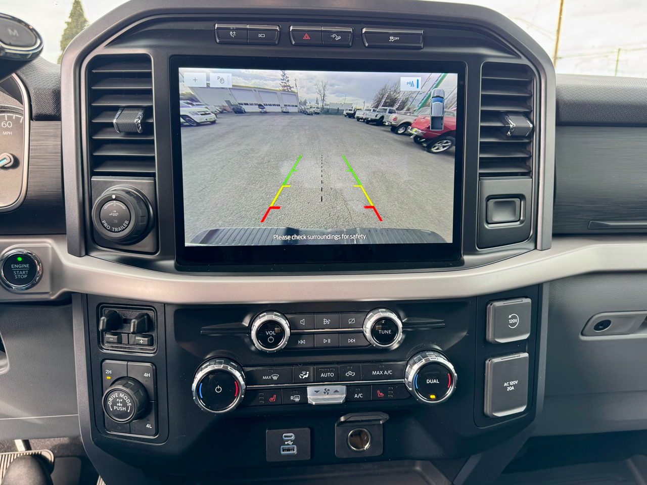 Ford F-150 XLT 4WD SuperCrew 6.5' Box 2023