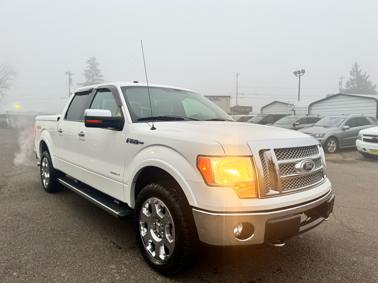 Ford F-150 4WD SuperCrew 145" Lariat 2012