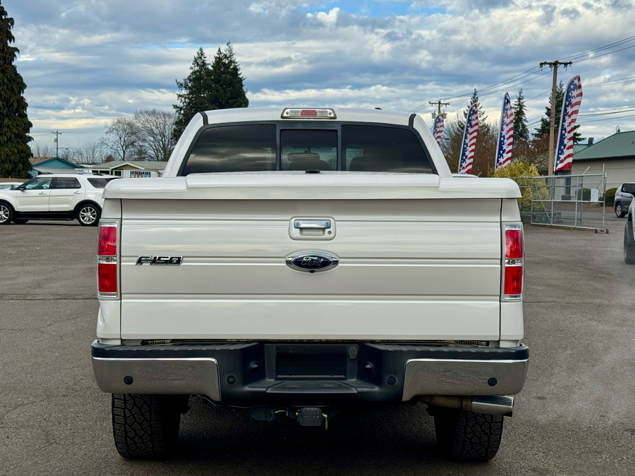 Ford F-150 4WD SuperCrew 145" Lariat 2012