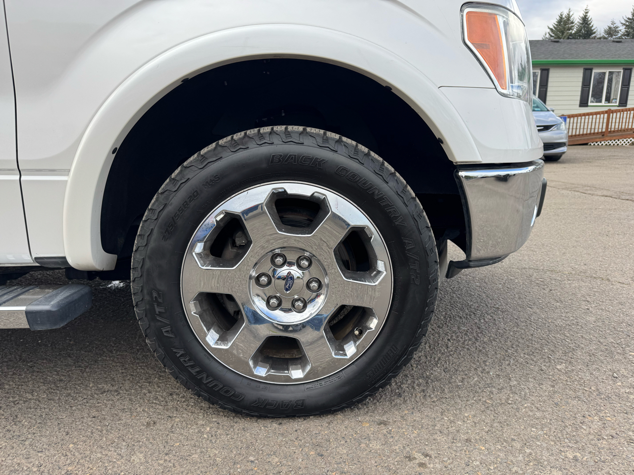 Ford F-150 4WD SuperCrew 145" Lariat 2012