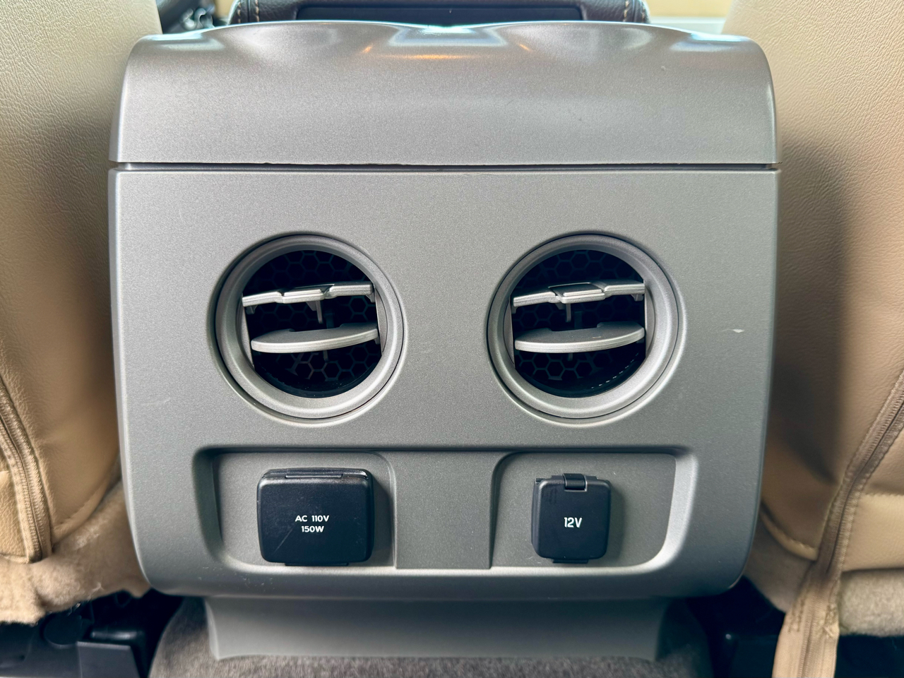 Ford F-150 4WD SuperCrew 145" Lariat 2012