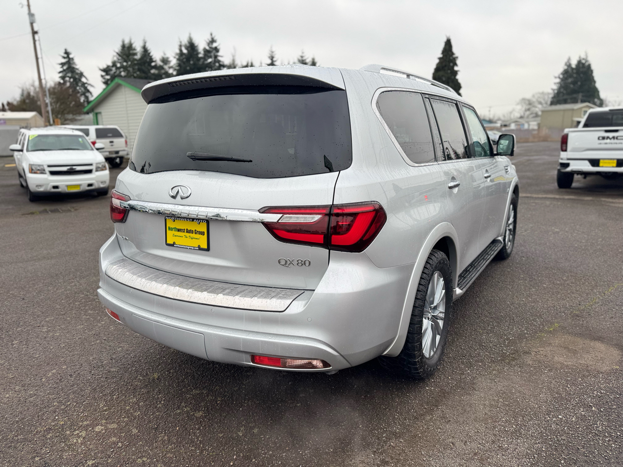 Infiniti QX80 LUXE AWD 2020