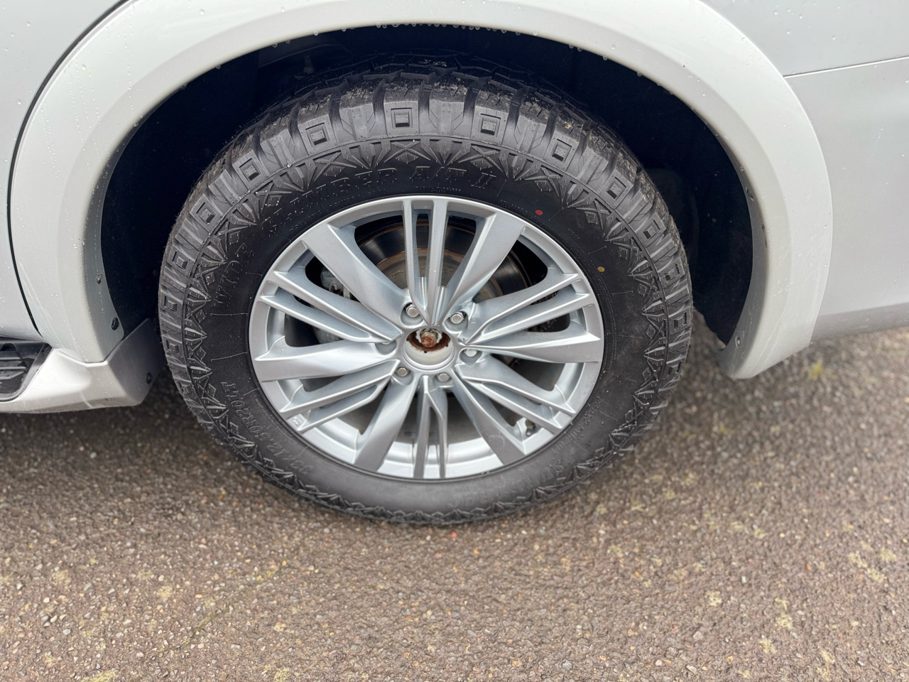 Infiniti QX80 LUXE AWD 2020