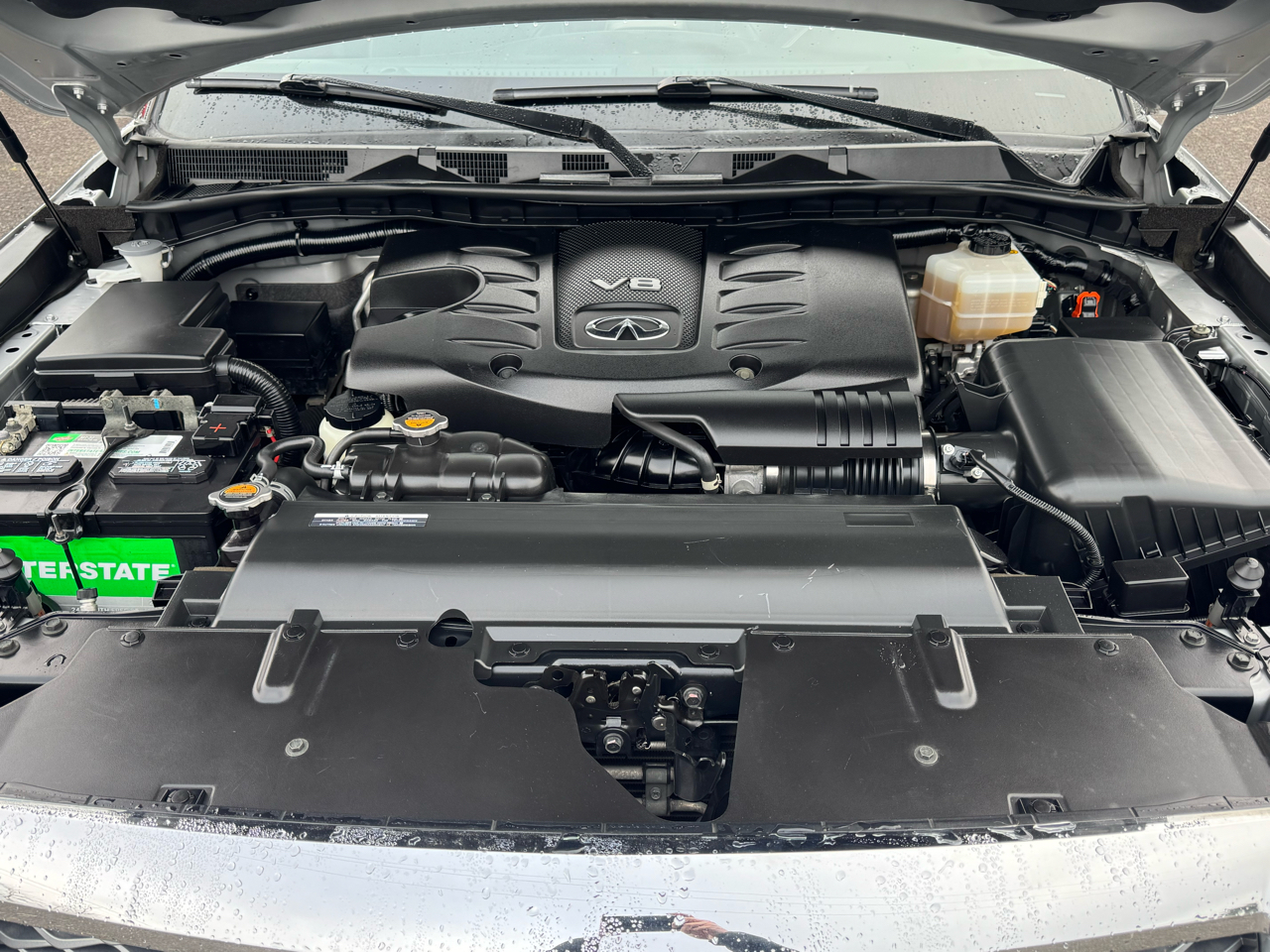 Infiniti QX80 LUXE AWD 2020