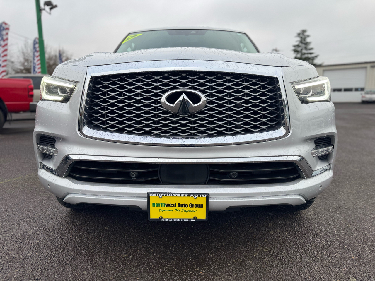 Infiniti QX80 LUXE AWD 2020