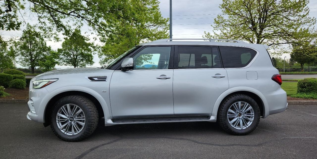 Infiniti QX80 LUXE AWD 2020