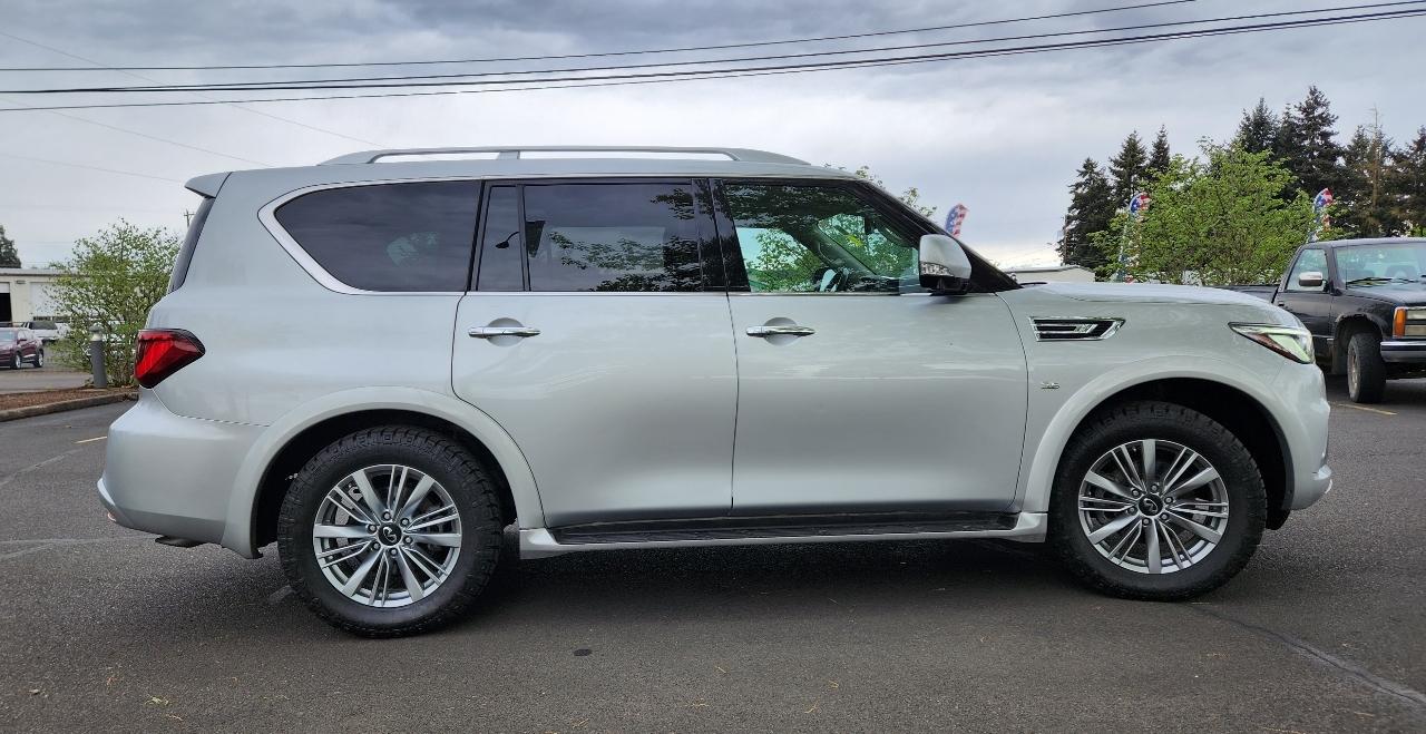 Infiniti QX80 LUXE AWD 2020