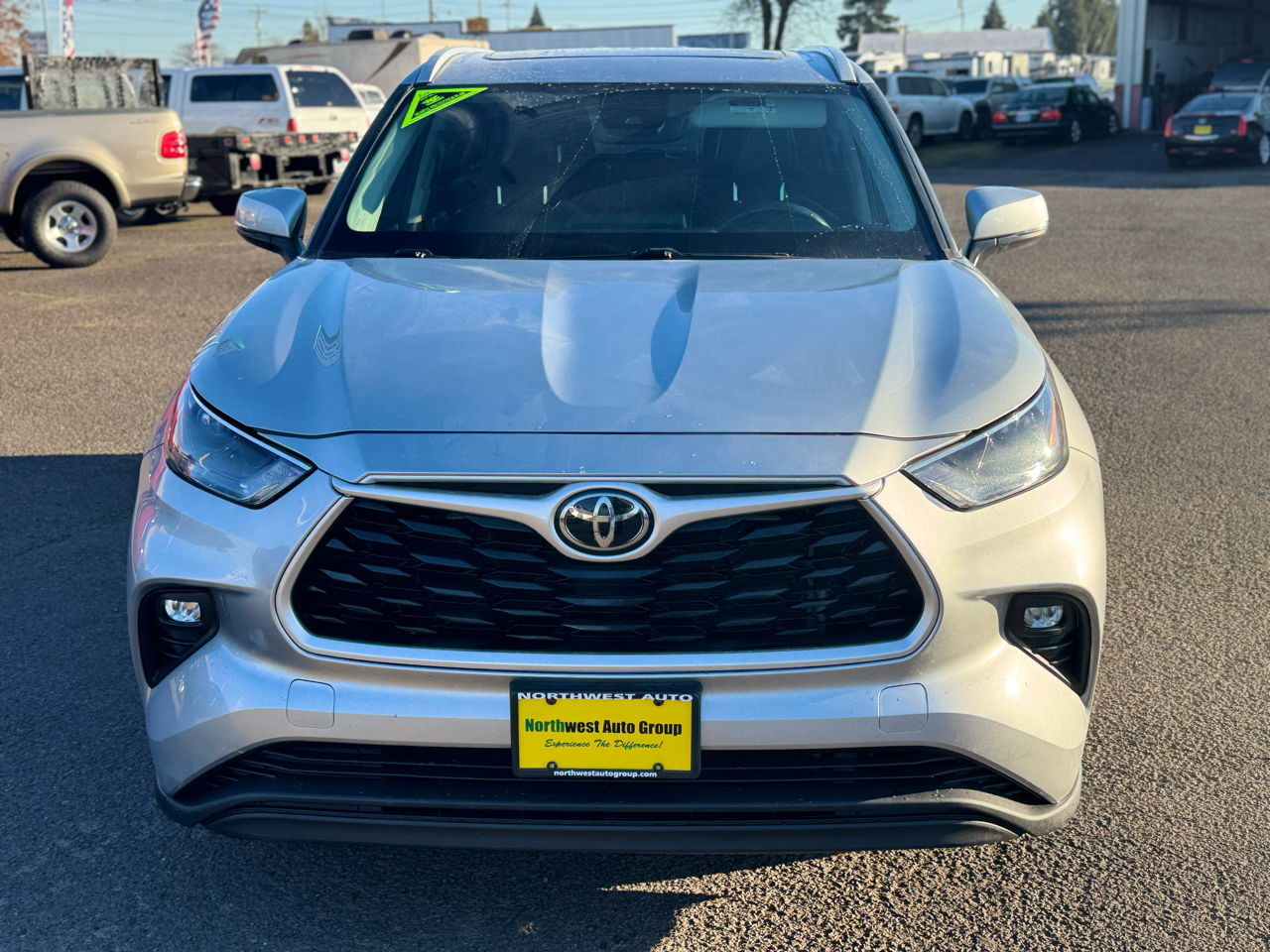 Toyota Highlander XLE AWD (Natl) 2022