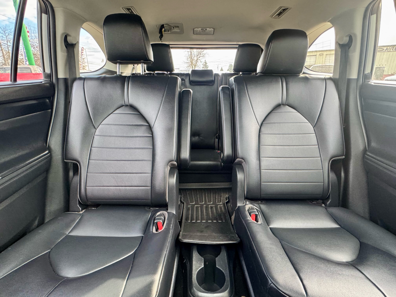 Toyota Highlander XLE AWD (Natl) 2022