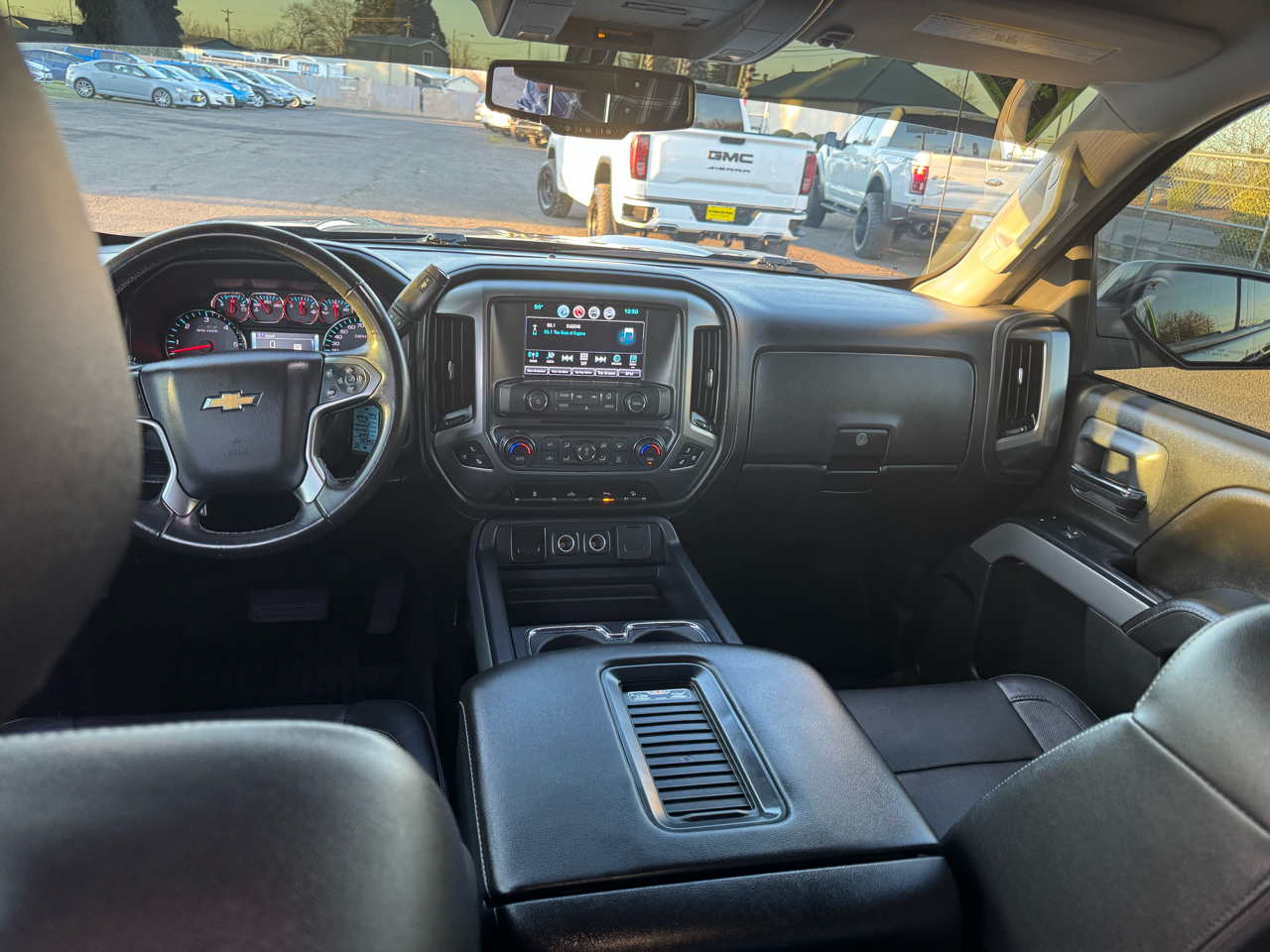 Chevrolet Silverado 1500 4WD Crew Cab 143.5" LTZ w/2LZ 2018