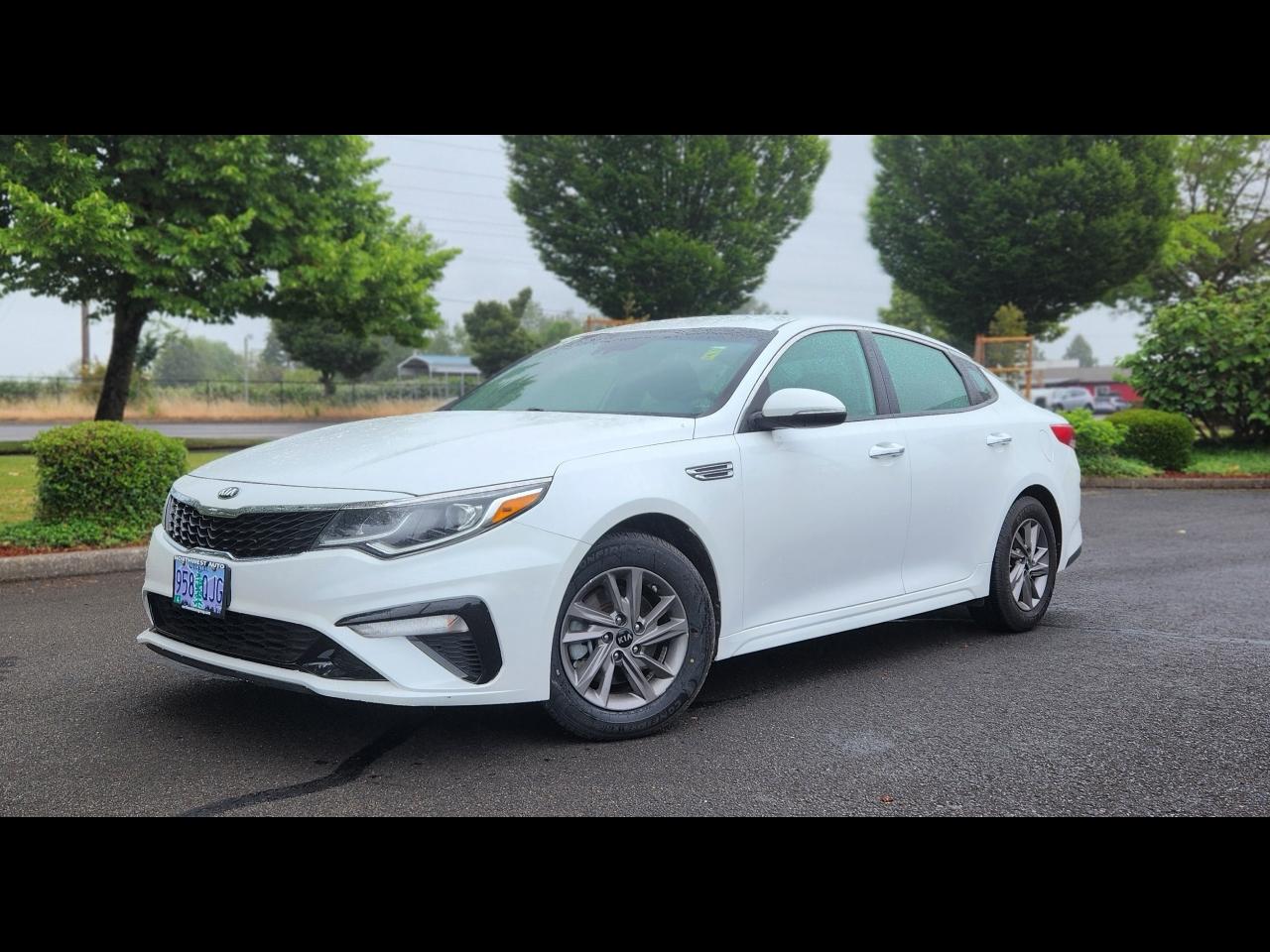 2020 Kia Optima LX Auto