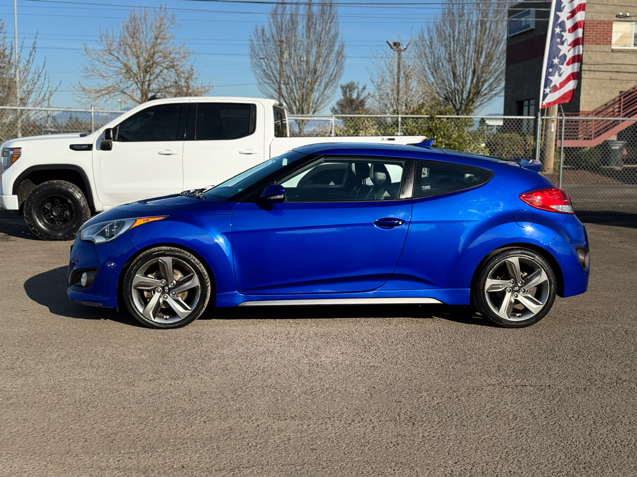 Hyundai Veloster 3dr Cpe Auto Turbo w/Black Int 2013