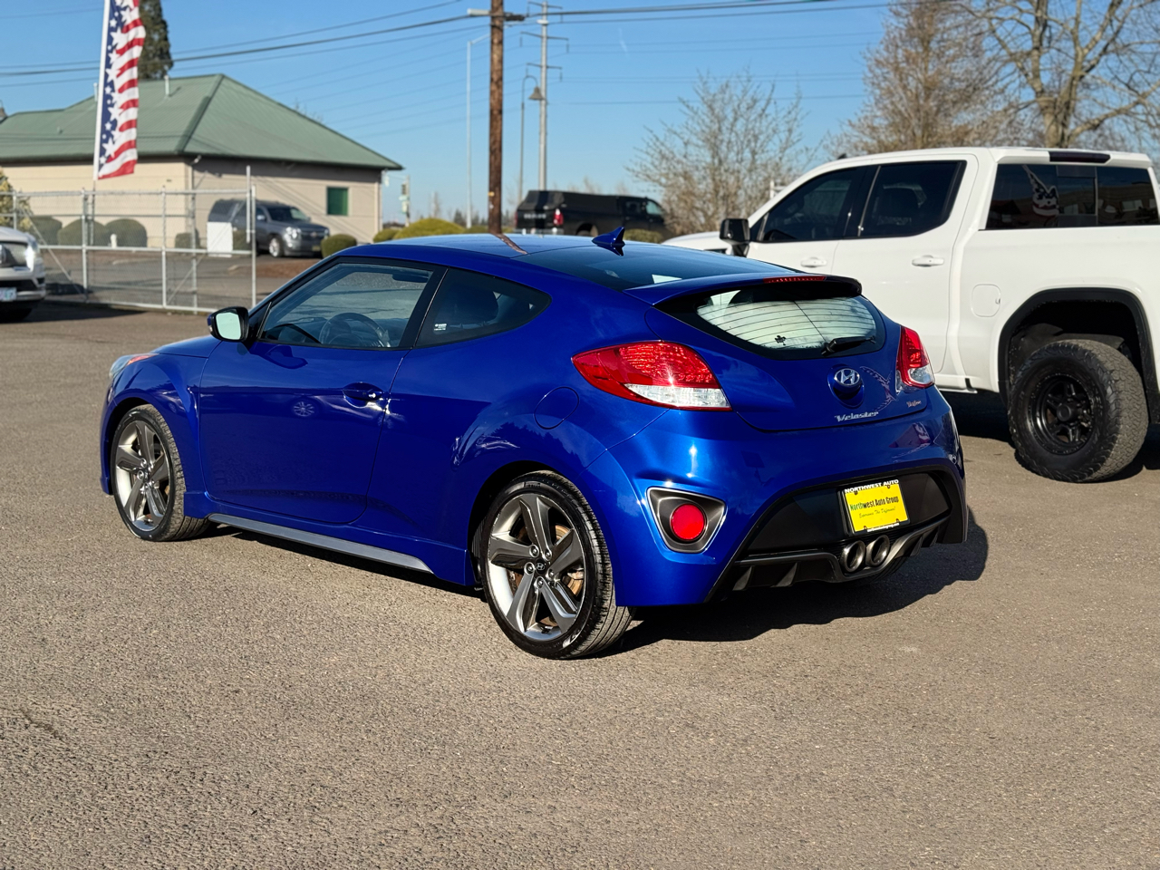 Hyundai Veloster 3dr Cpe Auto Turbo w/Black Int 2013