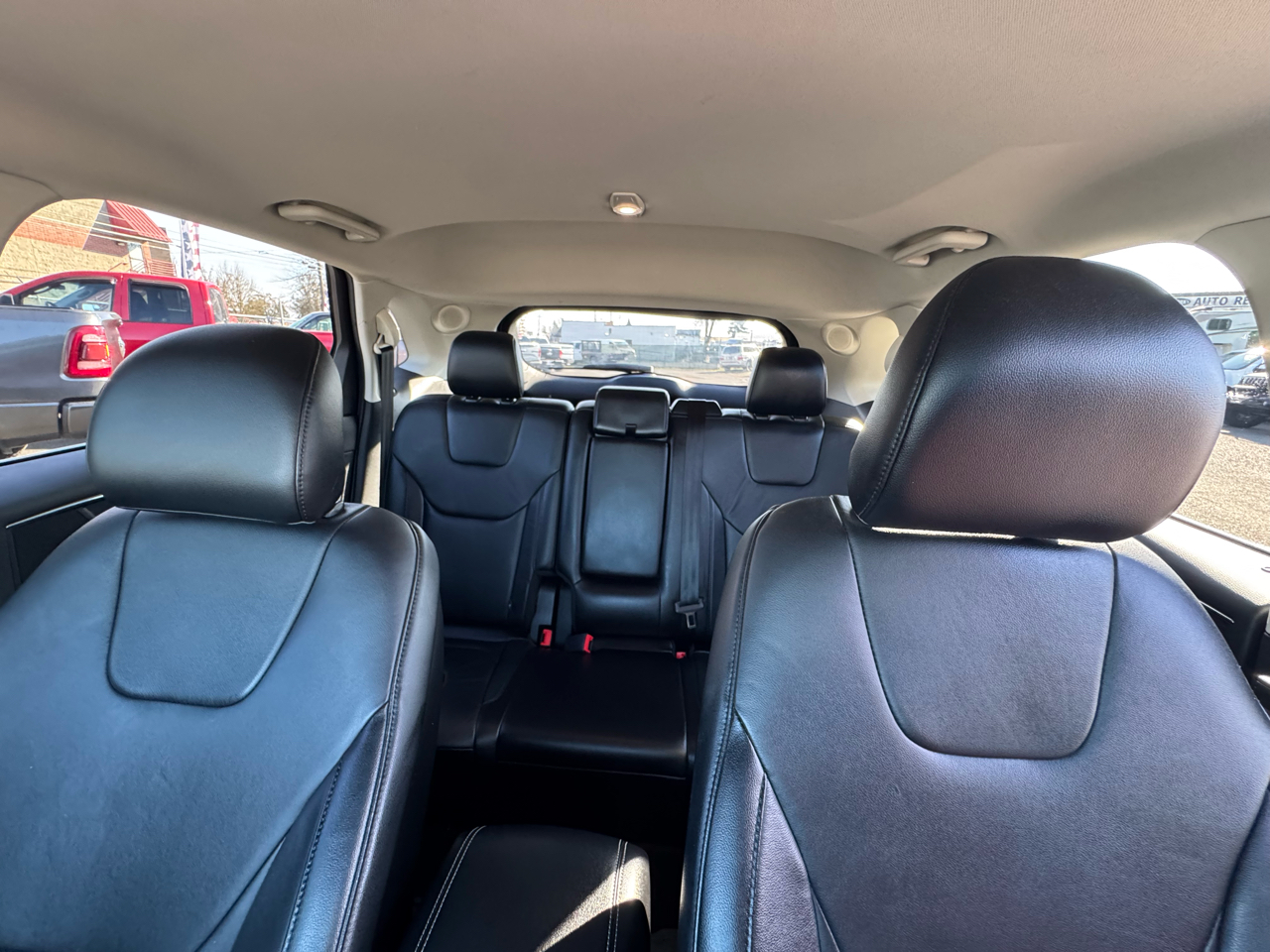 Ford Edge 4dr Titanium AWD 2016