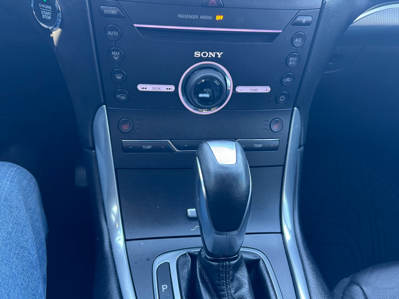 Ford Edge 4dr Titanium AWD 2016