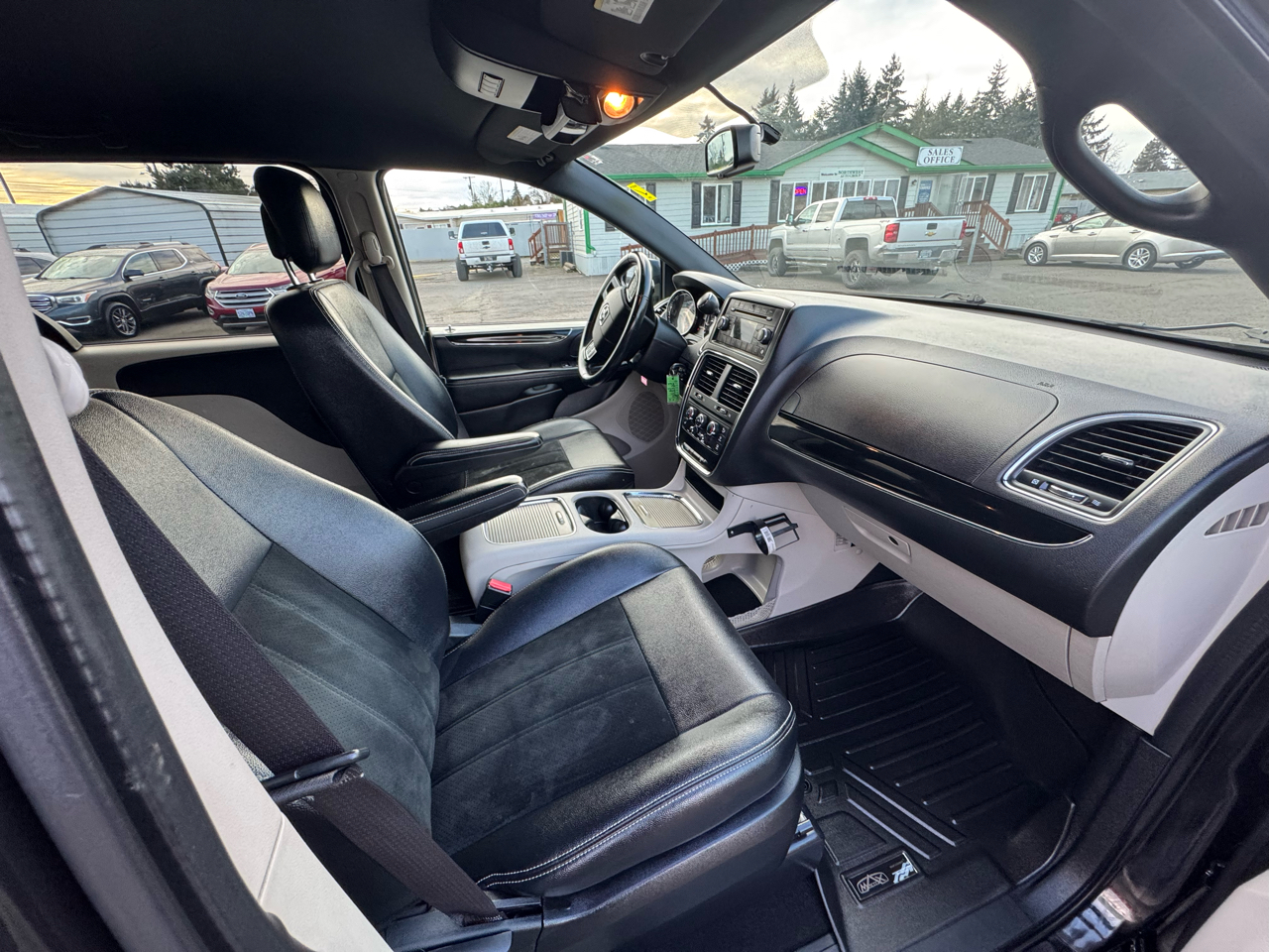 Dodge Grand Caravan SXT Wagon 2017