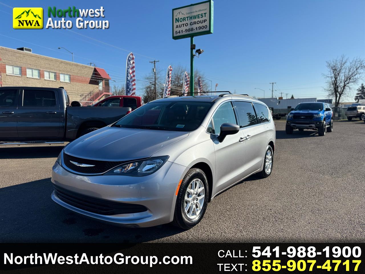 2020 Chrysler Voyager LXI FWD