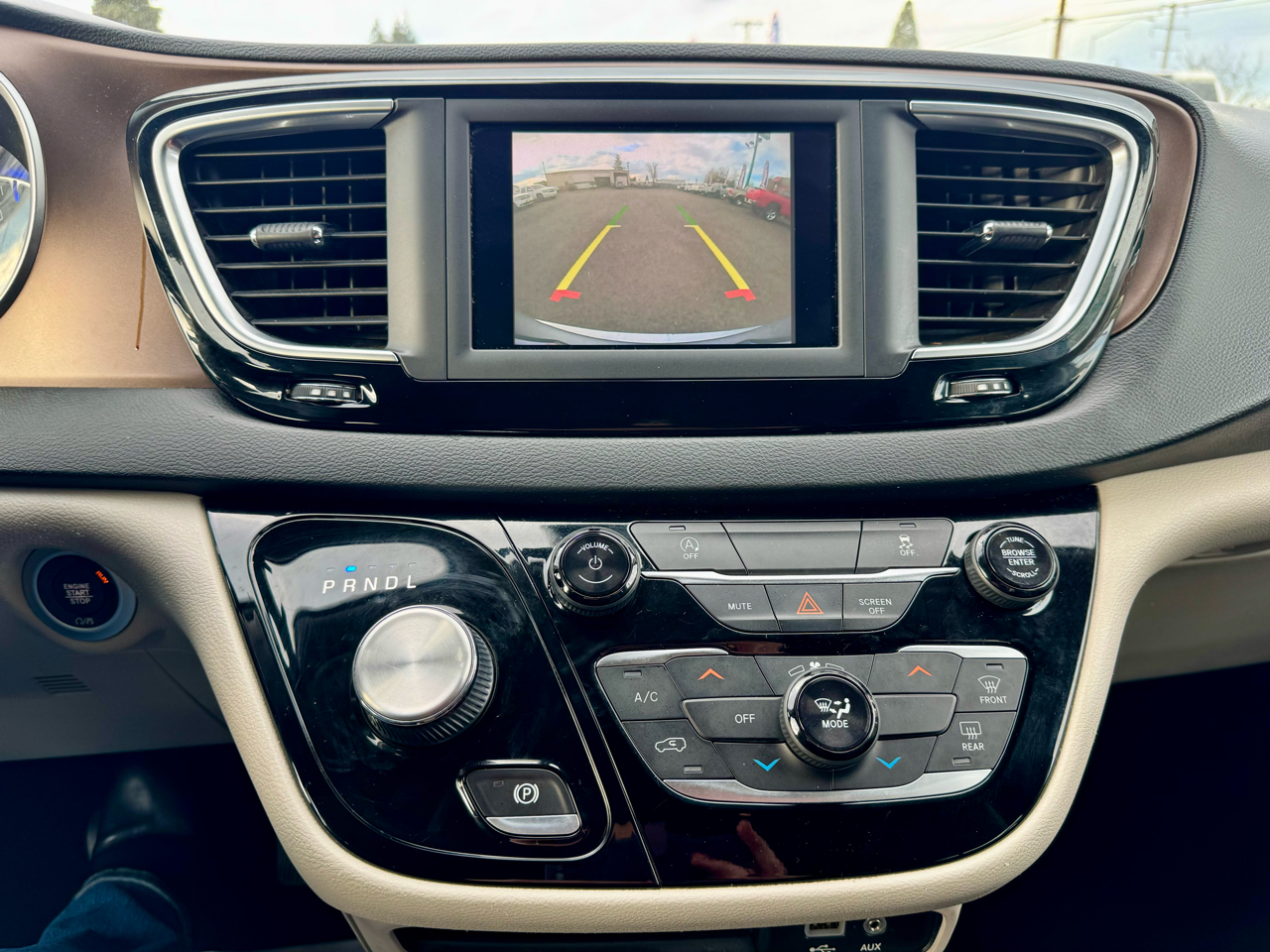 Chrysler Voyager LXI FWD 2020