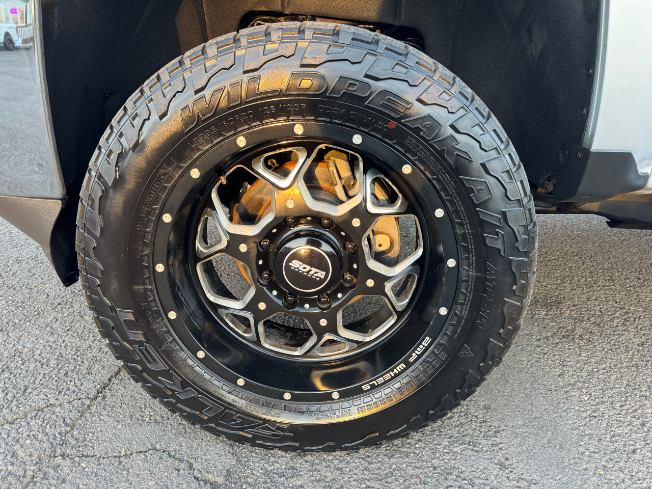 Chevrolet Silverado 2500HD 4WD Crew Cab 159" LTZ 2015