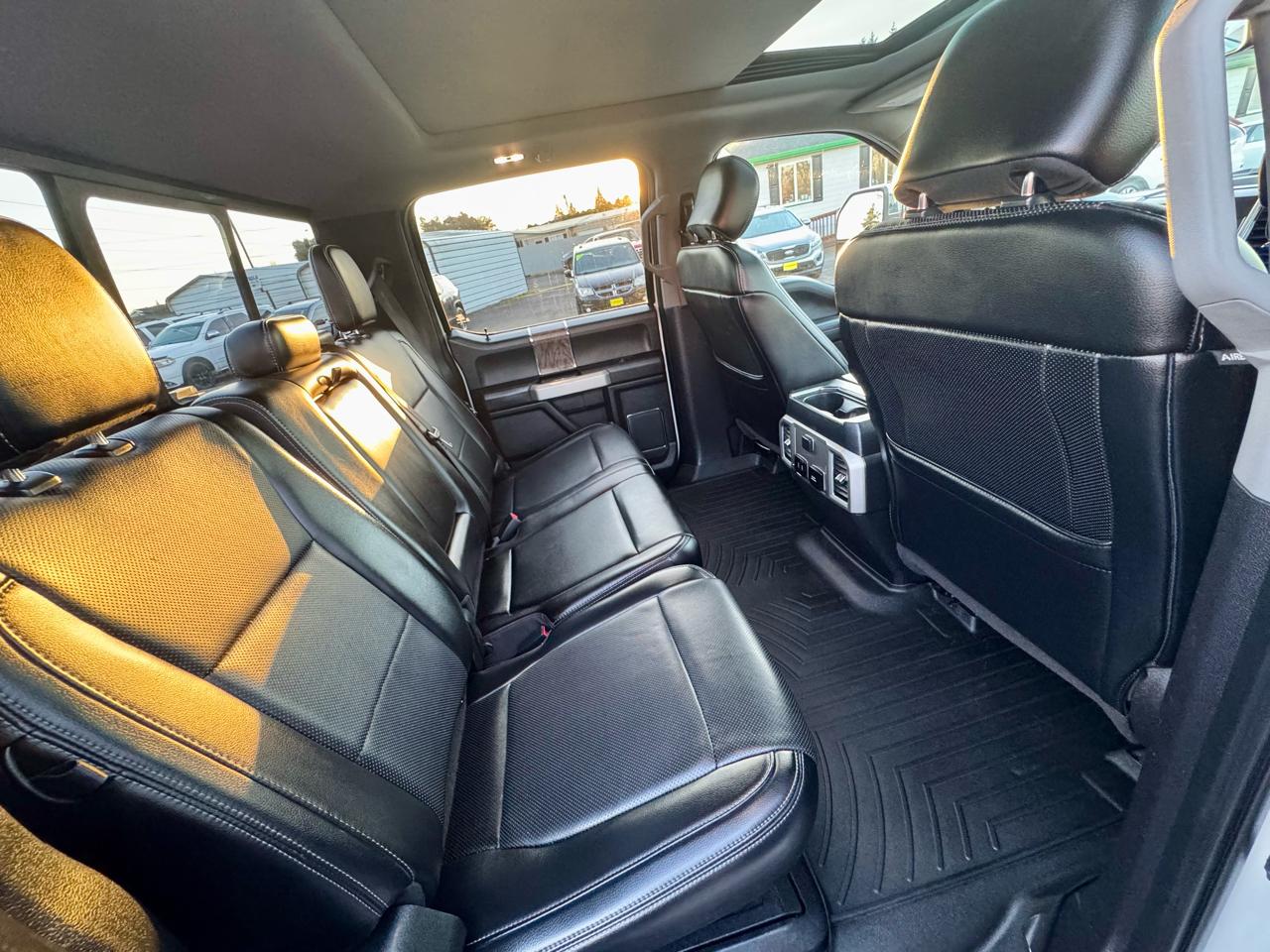 Ford Super Duty F-250 SRW Lariat 4WD Crew Cab 6.75' Box 2018