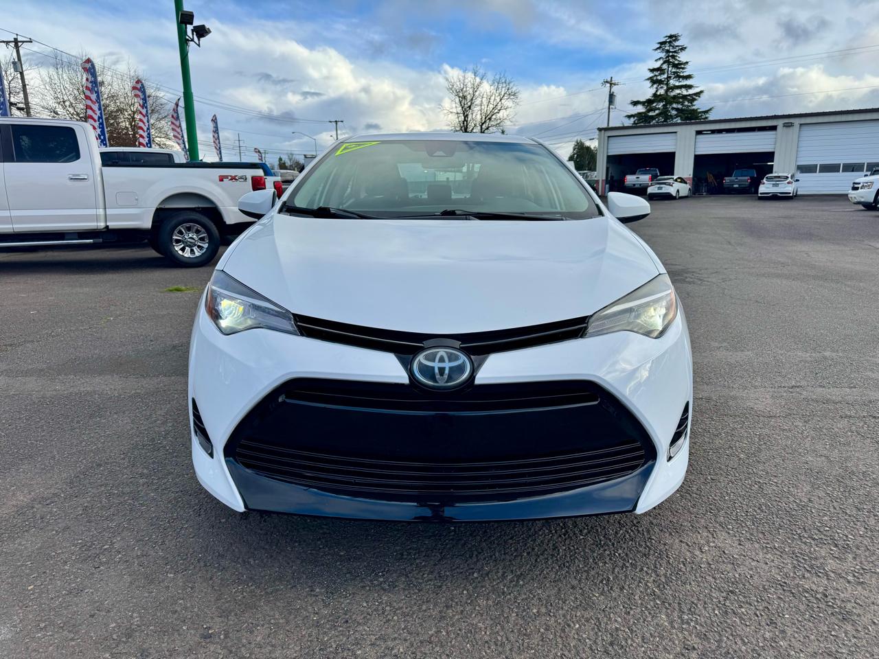 Toyota Corolla 50th Anniversary Special Edition CVT (Natl) 2017