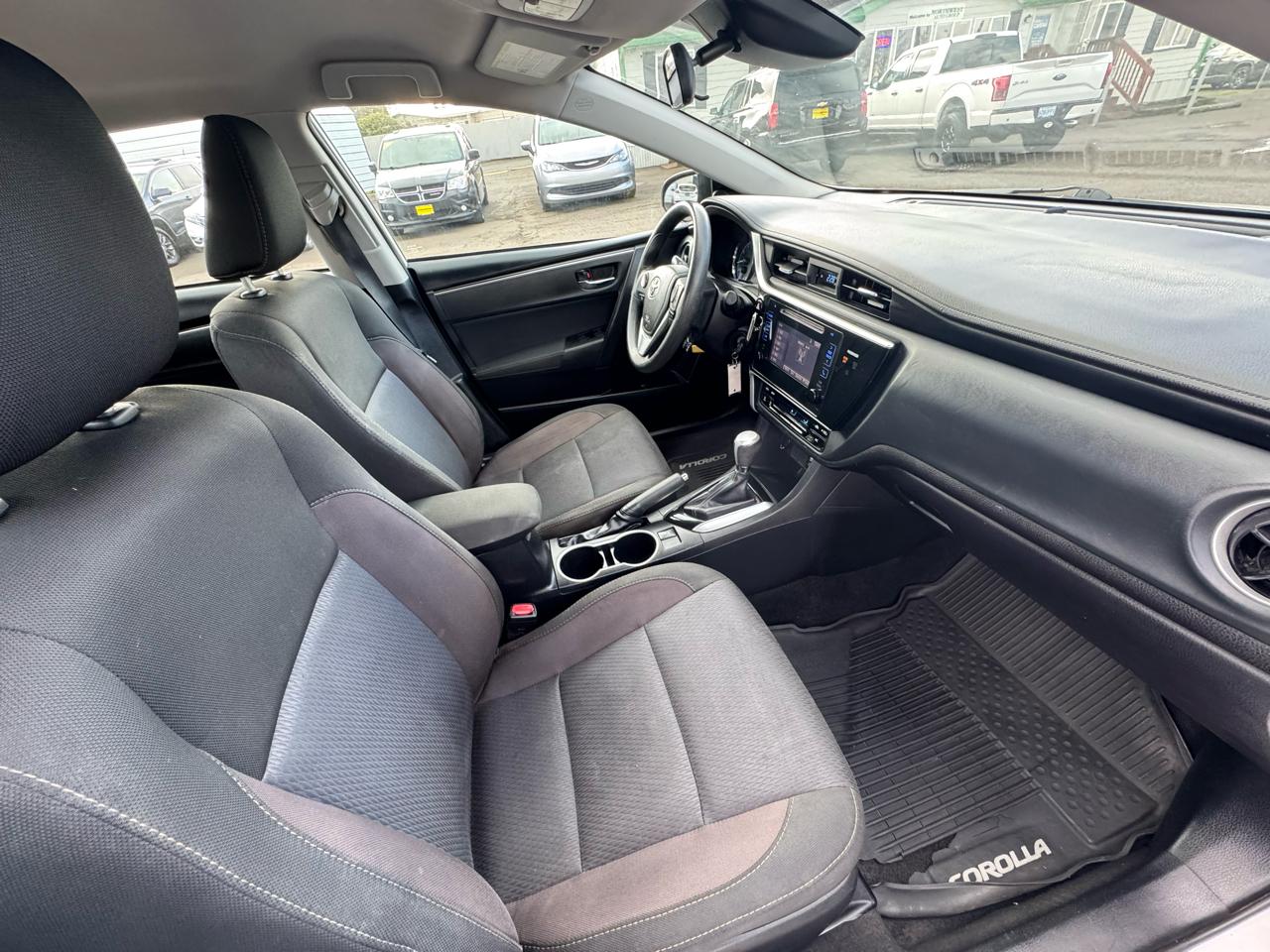 Toyota Corolla 50th Anniversary Special Edition CVT (Natl) 2017