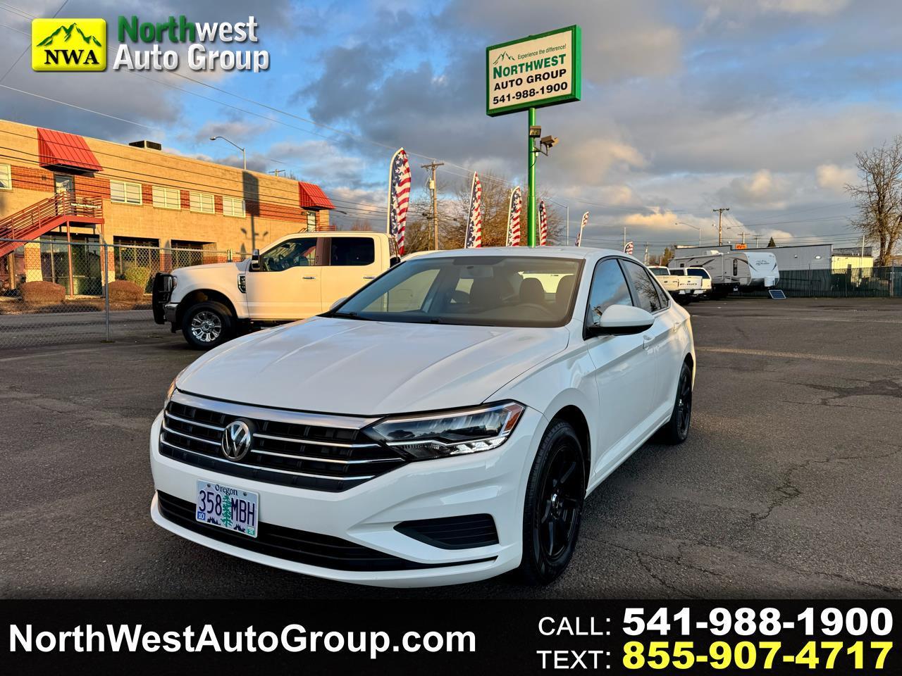 Volkswagen Jetta R-Line Auto w/SULEV 2019