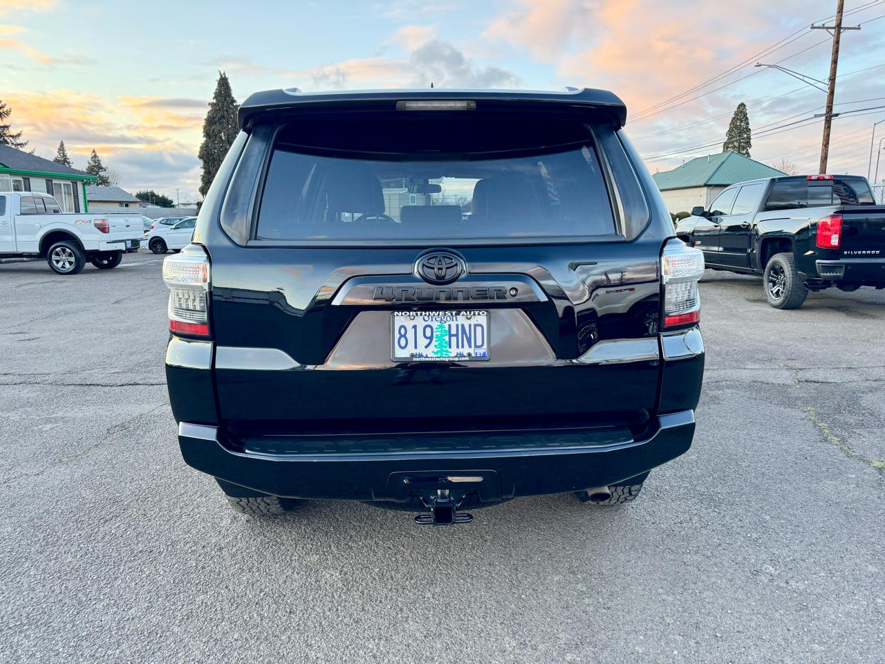 Toyota 4Runner 4dr SR5 Sport V6 Auto 4WD (Natl) 2015