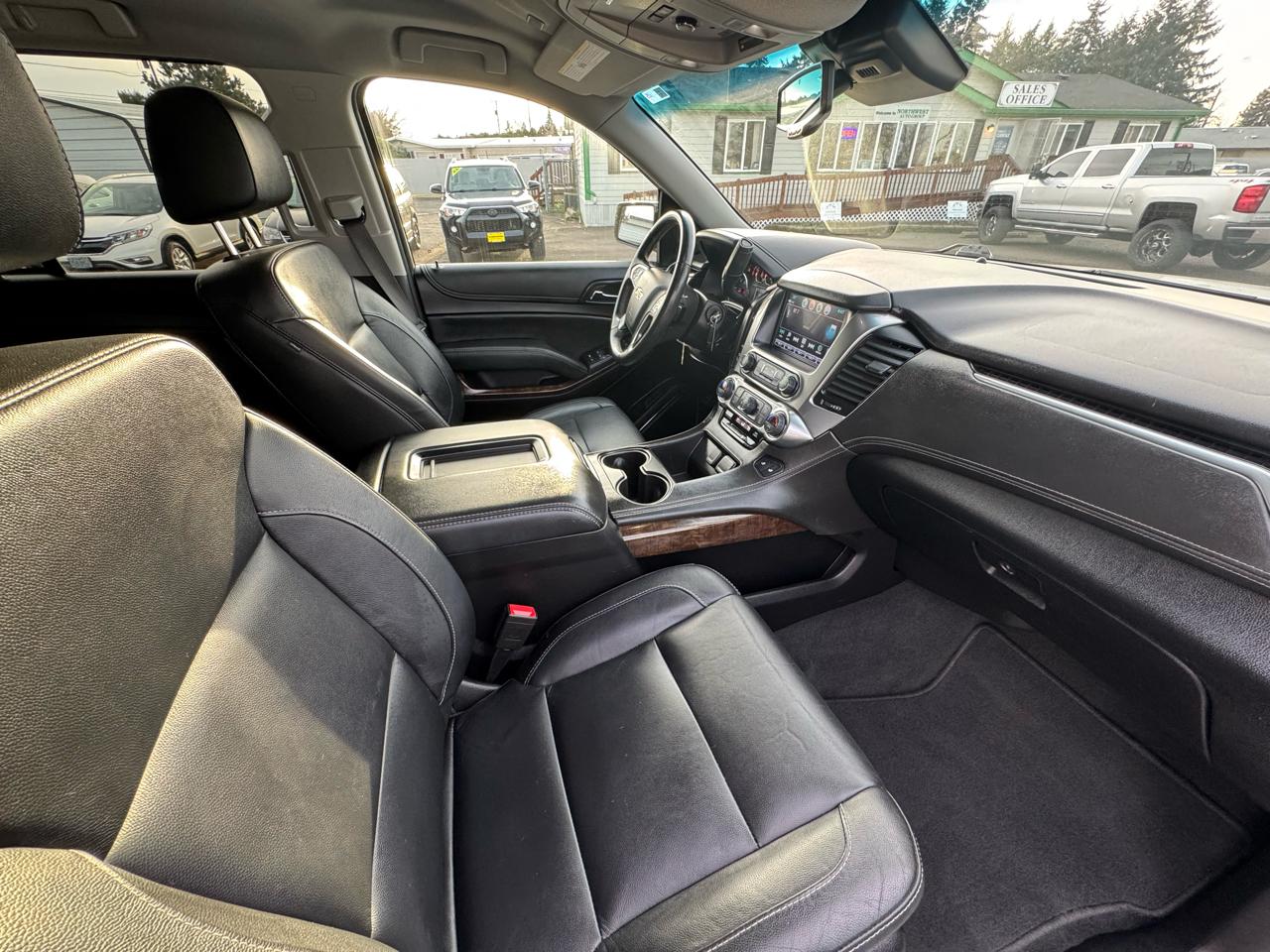 Chevrolet Tahoe 4WD 4dr LT 2020