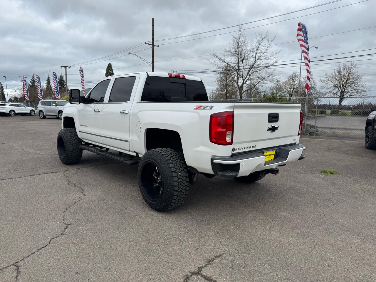 Chevrolet Silverado 1500 4WD Crew Cab 143.5" LTZ w/2LZ 2016