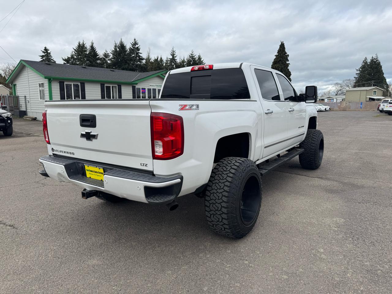 Chevrolet Silverado 1500 4WD Crew Cab 143.5" LTZ w/2LZ 2016