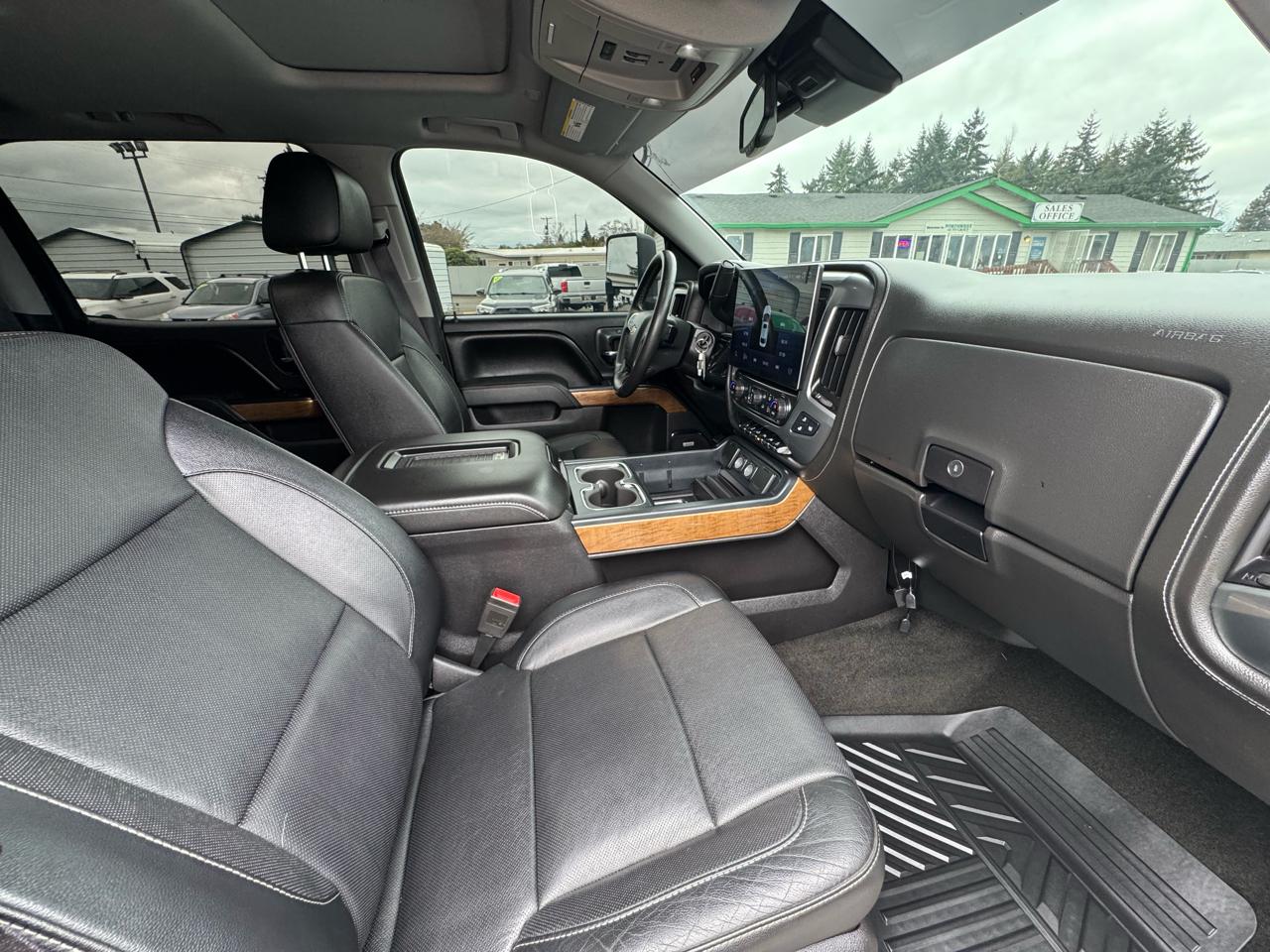 Chevrolet Silverado 1500 4WD Crew Cab 143.5" LTZ w/2LZ 2016