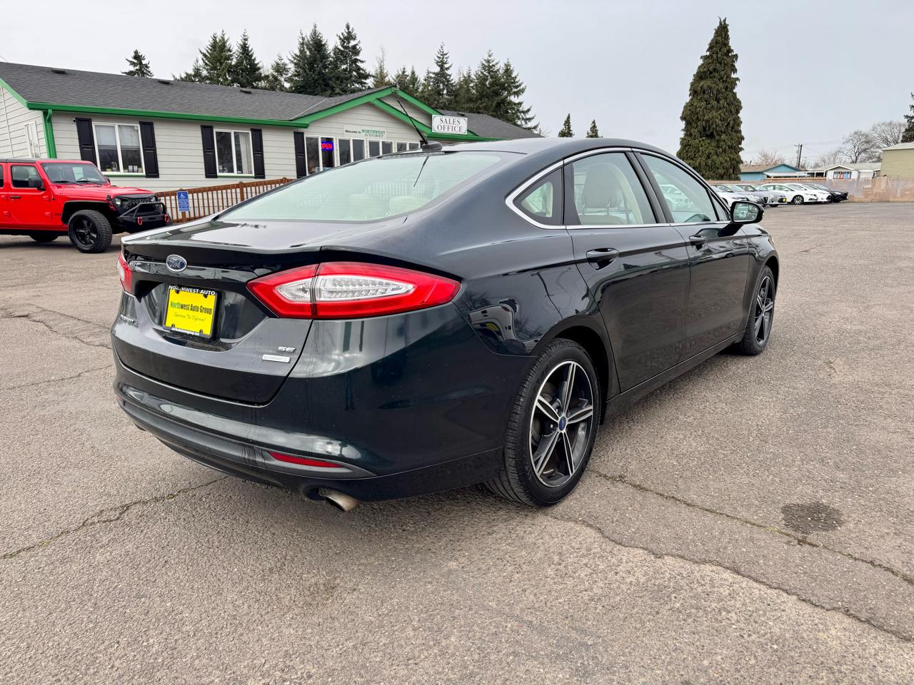 Ford Fusion 4dr Sdn SE FWD 2014