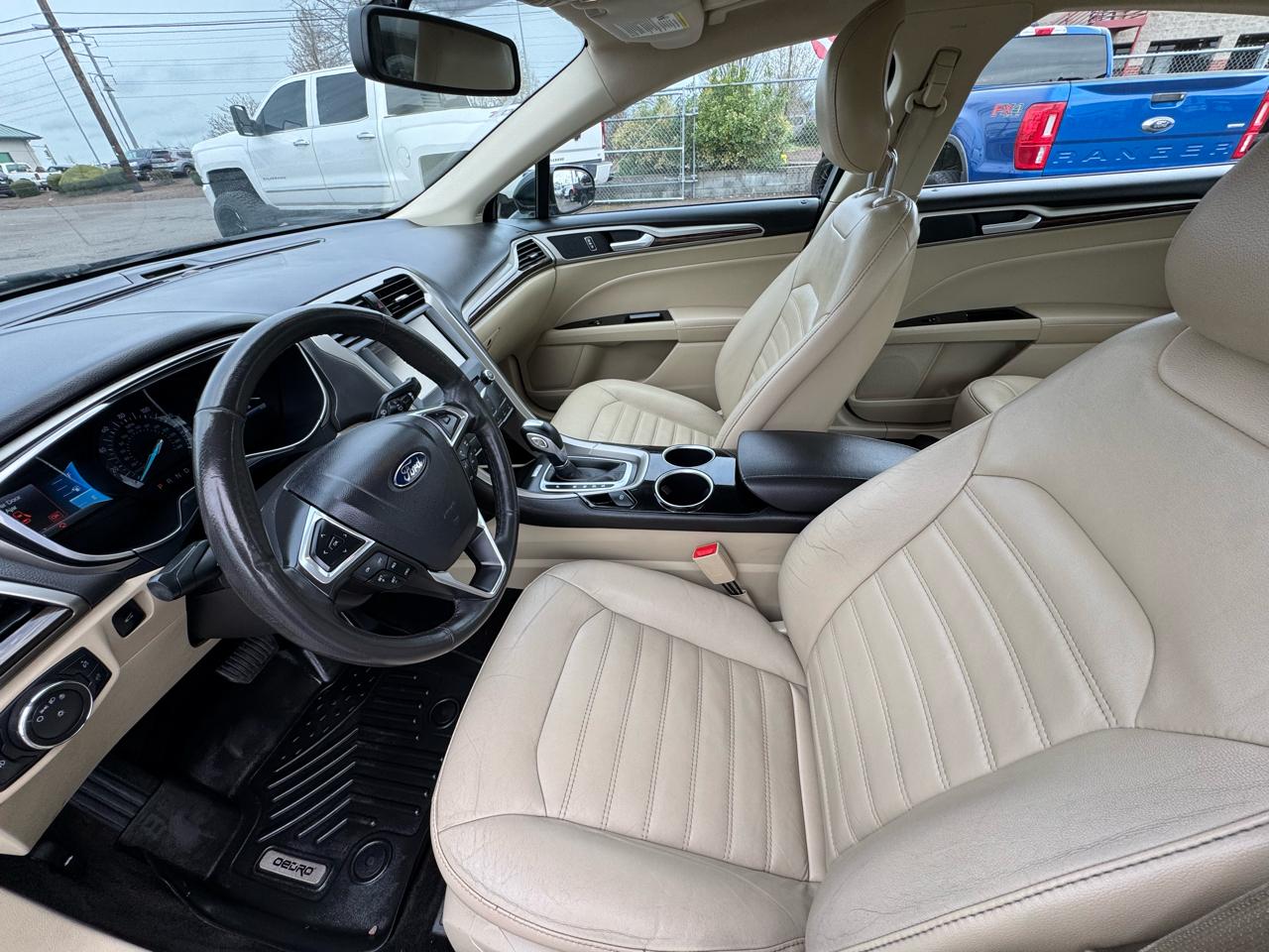 Ford Fusion 4dr Sdn SE FWD 2014