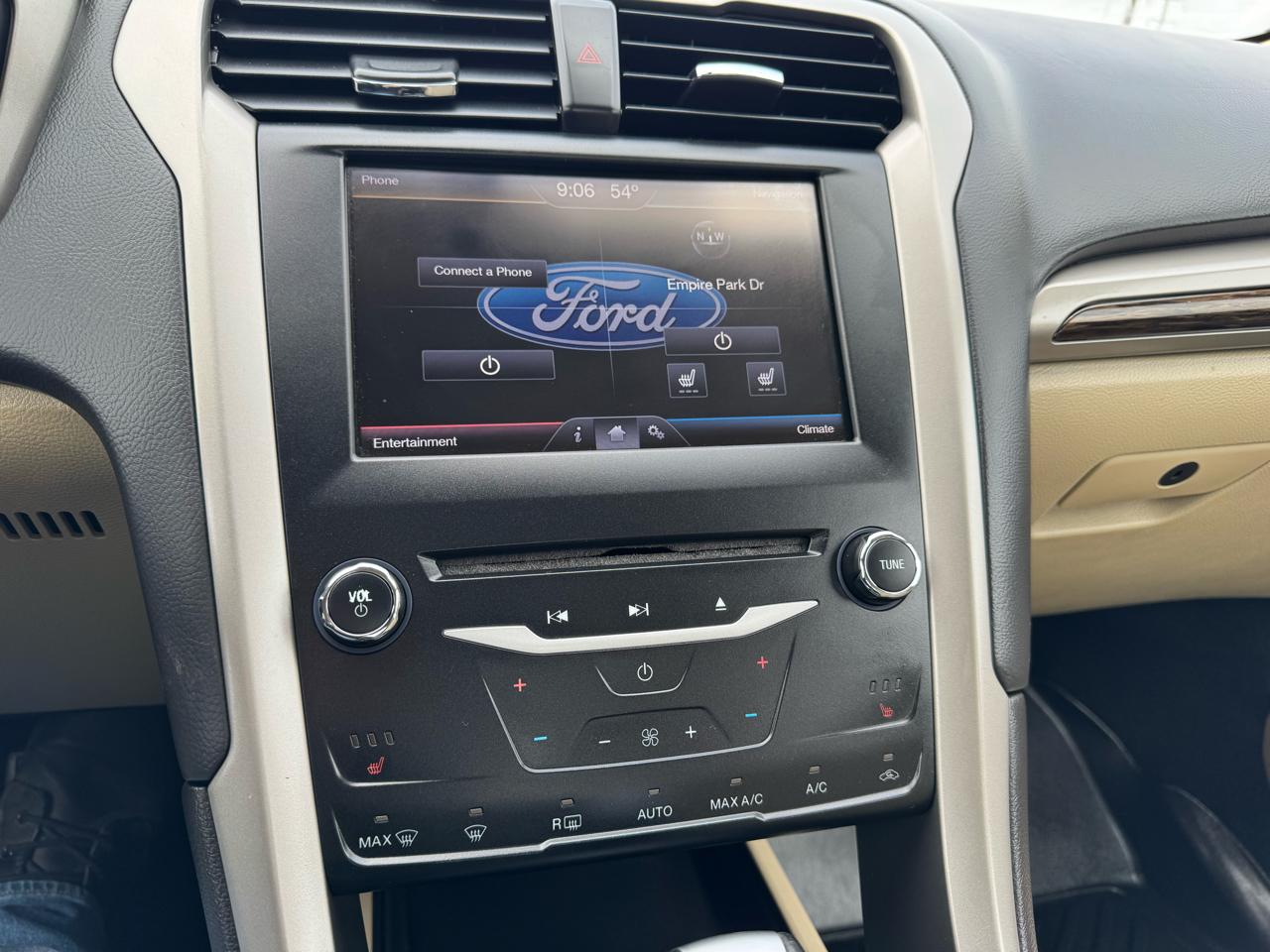 Ford Fusion 4dr Sdn SE FWD 2014