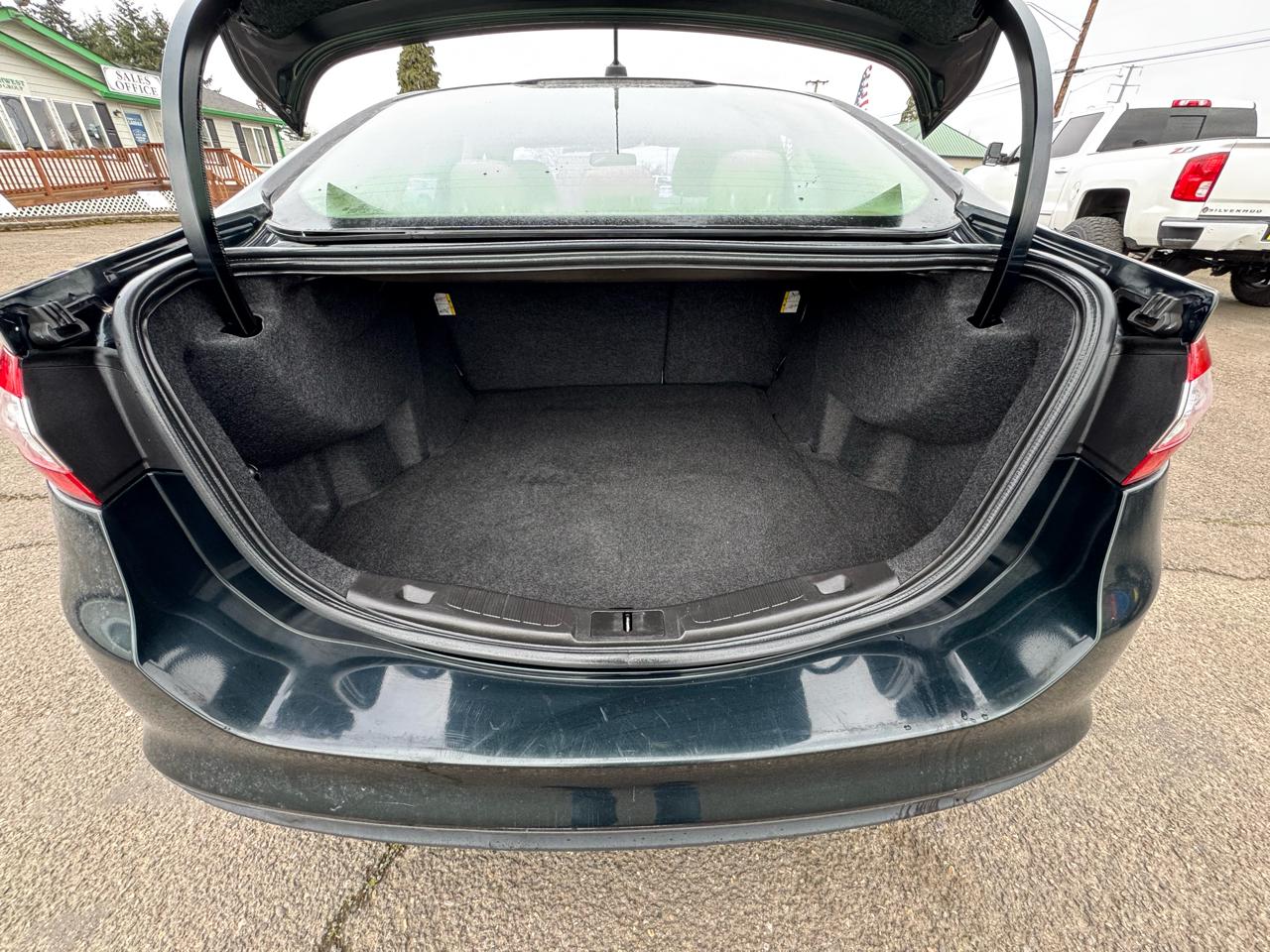 Ford Fusion 4dr Sdn SE FWD 2014